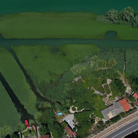 Lake House Buric Vranjina Екстер'єр фото