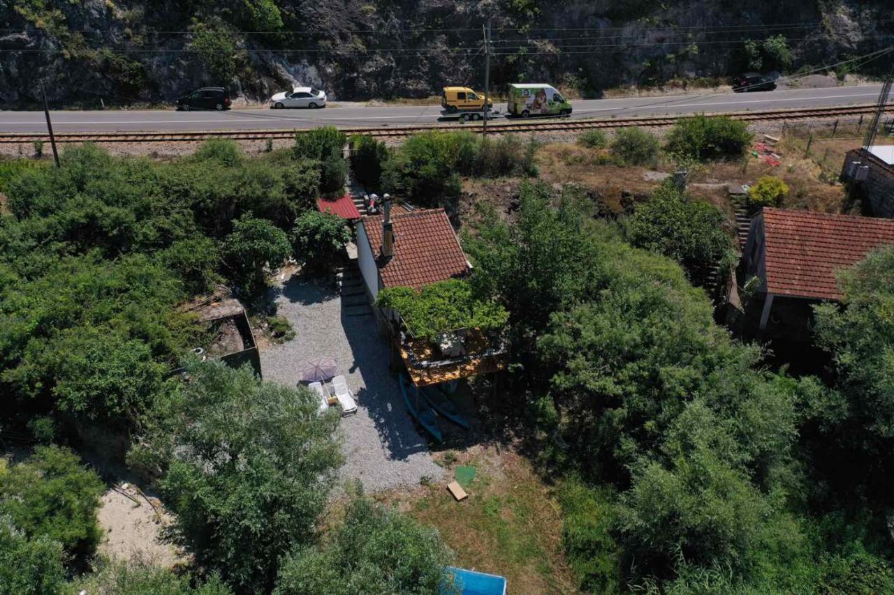 Lake House Buric Vranjina Екстер'єр фото