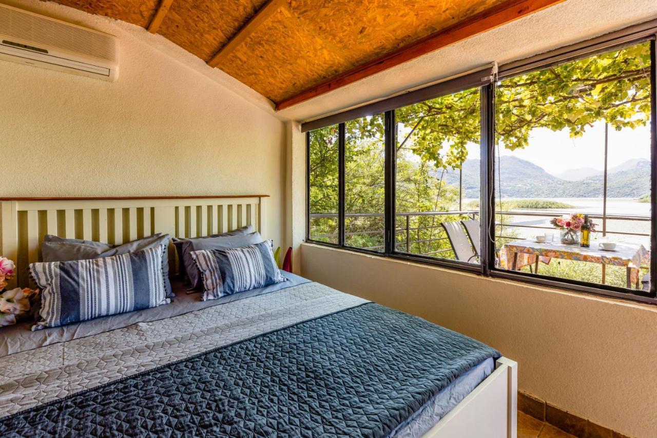 Lake House Buric Vranjina Екстер'єр фото