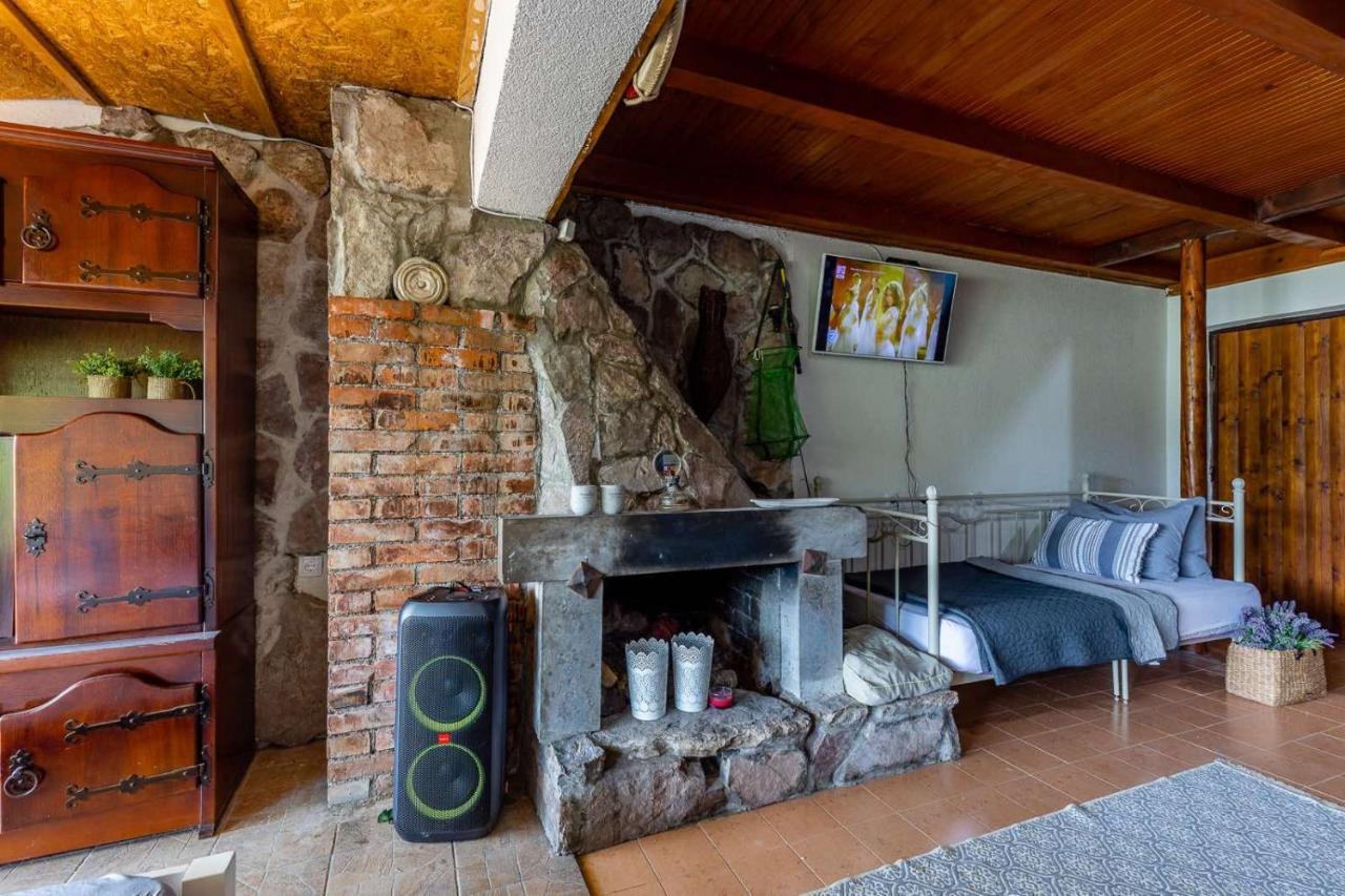 Lake House Buric Vranjina Екстер'єр фото
